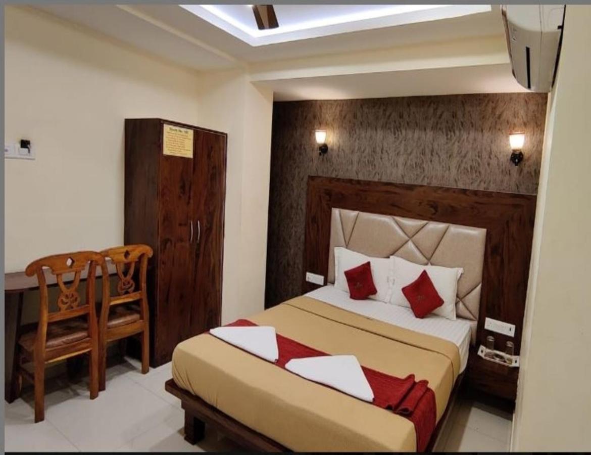 Hotel Samaira Residency Dive Extérieur photo